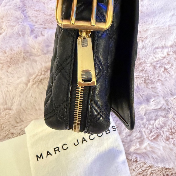 Marc Jacobs Stam Shoulder Flap Bag with Gold Hardware - Picture 9 of 11